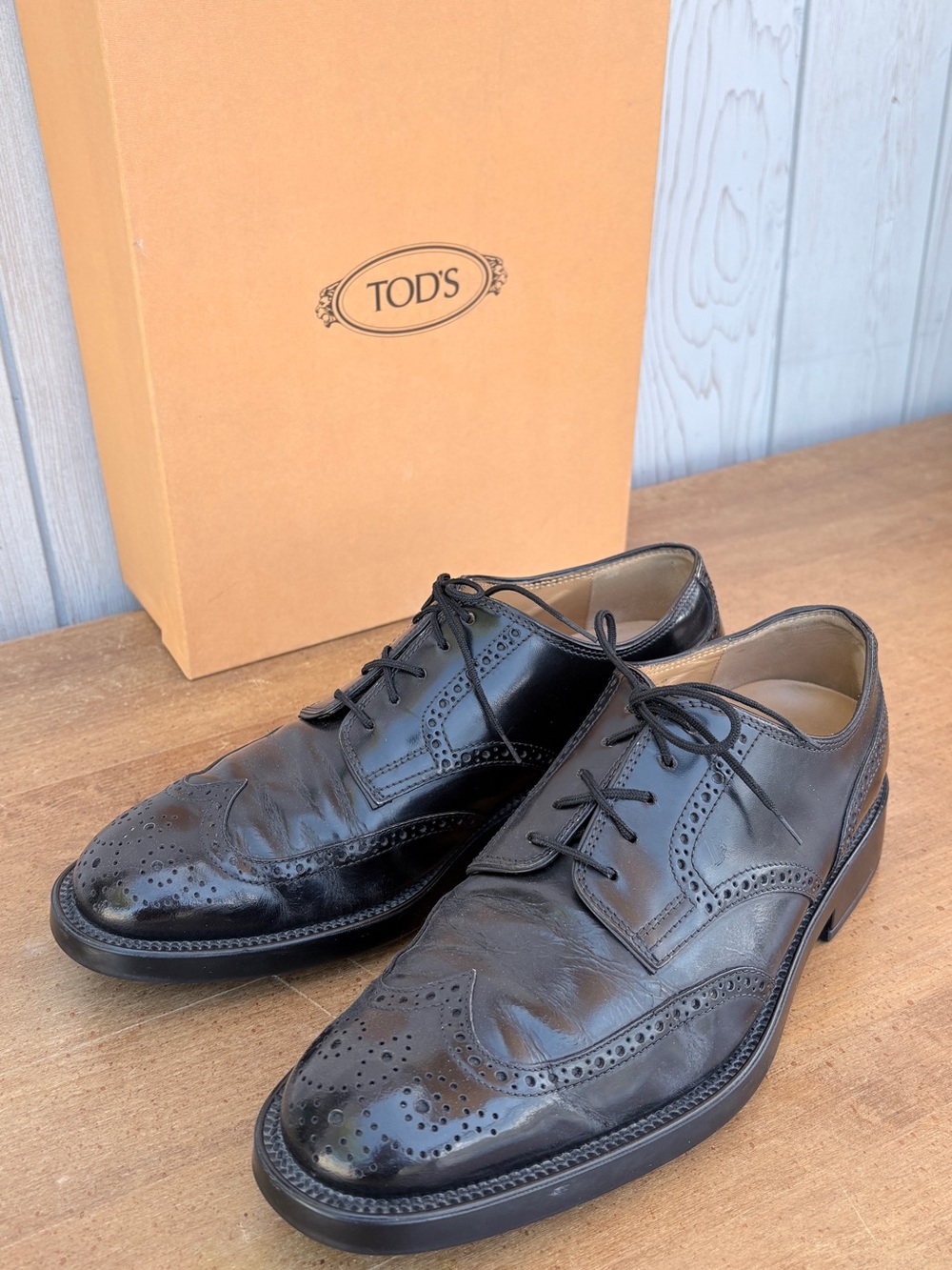 Tod's Black Leather Brogue Derbys for Men